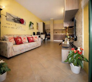 TV - Holiday Home 'La Casa di Axel' (Quartu Sant'Elena)