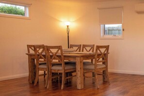 Cottage, 1 Bedroom, Non Smoking, Garden View | Dining - Forth Village Cottages (Forth)