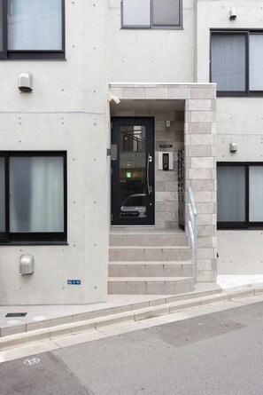 Exterior detail - New! [About 30 minutes from Haneda Airport]Max2 (Ota City)