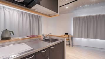 Fridge, microwave, stovetop, electric kettle