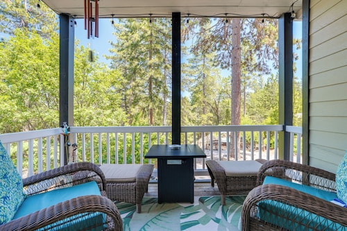 Private Pool & Fire Pit! Tuolumne Family Retreat