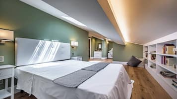 Appartement, 4 slaapkamers, 2 badkamers | 4 slaapkamers, donsdekens, een strijkplank/strijkijzer, reisbedje