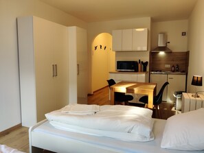 1 Schlafzimmer, WLAN, Bettwäsche