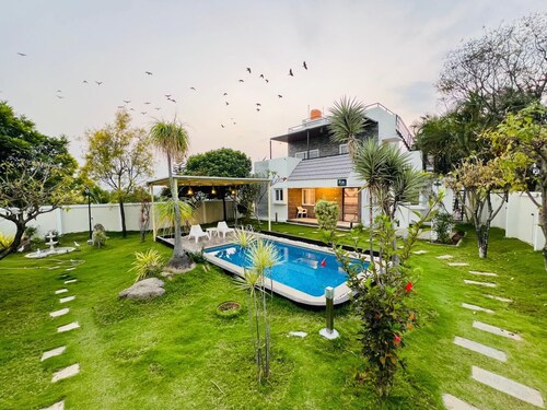 Paradise Pool Villa by Stayjadepool30min E-city