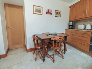 Dining - The Cottage (Settle)