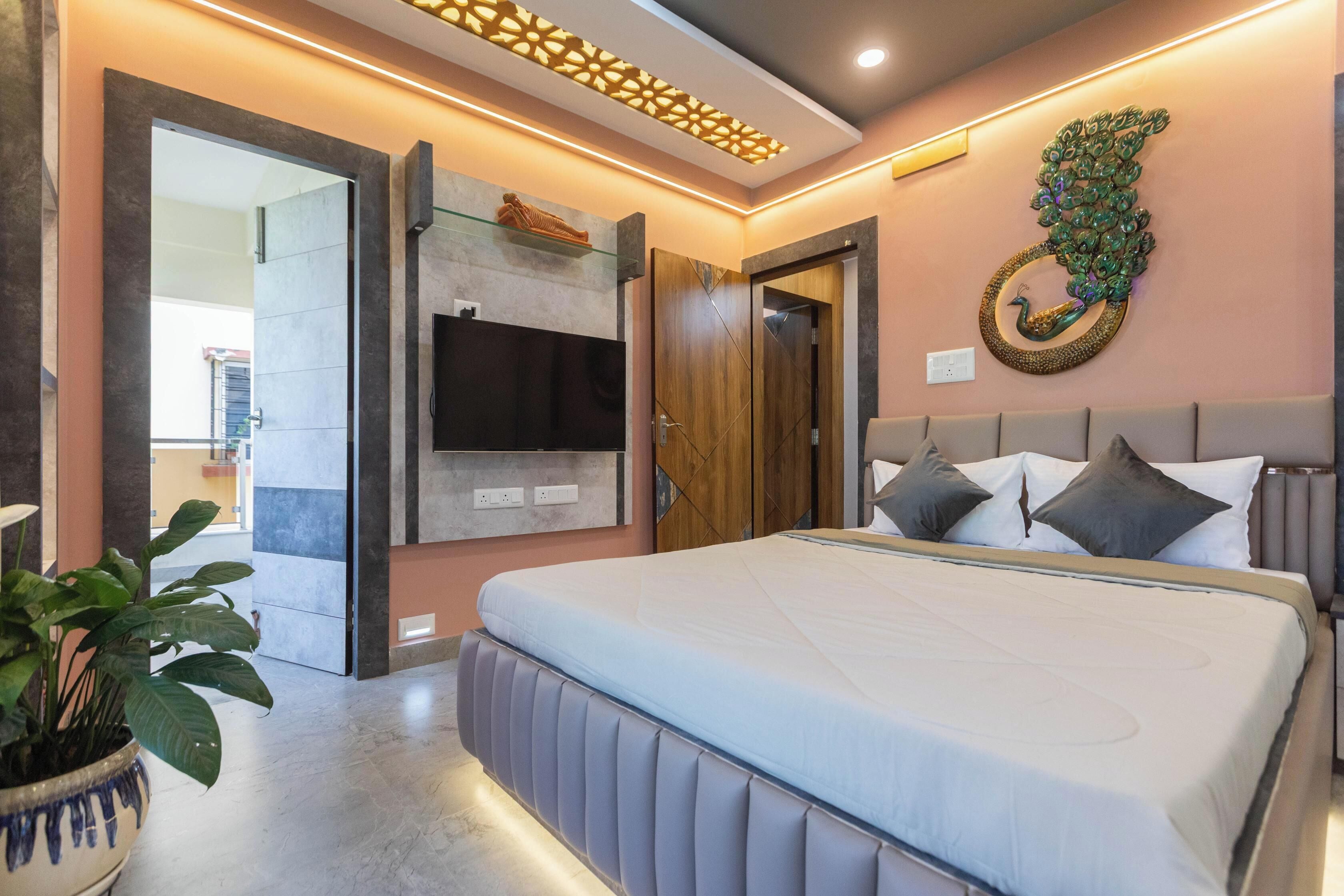 Apartment (2 Bedrooms) | 3 bedrooms, desk, laptop workspace, iron/ironing board