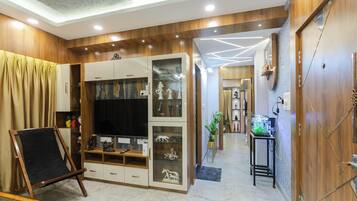 Apartment (2 Bedrooms) | Living area | TV