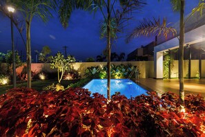 Interior - Aquagrove Villa by Stayjade Pvt Pool 1hr HSR (Shoolagiri)