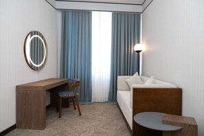 Superior Double Room, City View | Living area - Bulud Hotel (Khankendi)