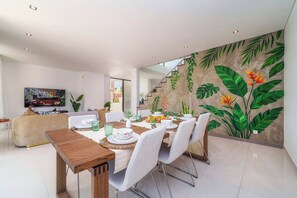 Dining - Airport House (Faro)