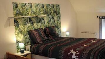 3 bedrooms, WiFi, bed sheets