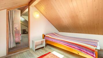 3 室のベッドルーム、WiFi、ベッドシーツ