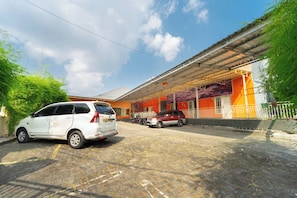 Property grounds - Sunrise 888 By ARBA (Semarang)