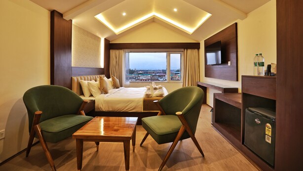 Premium Double Room | Depan hartanah
