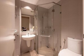 Bathroom - Masteri Thao Dien Apartment Raymond Holm (An Khanh)