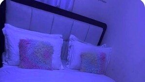 1 bedroom, iron/ironing board, Internet