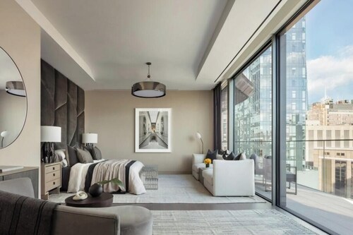 Enjoyable 2-bedroom apartment with AC in vibrant Lahore