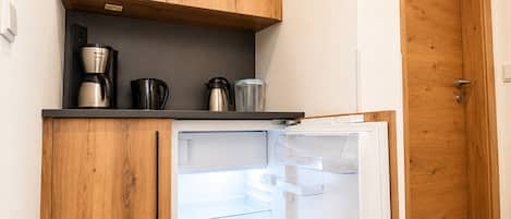 House | Private kitchen | Coffee/tea maker, fridge, electric kettle, high chair