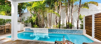 NEW LISTING! | Walkable Islamorada Townhome with Private Pool & Dockage