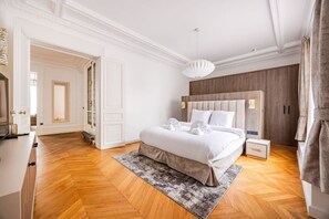 Iron/ironing board, travel cot, WiFi, bed sheets - Luxury - High-End - Champs-Élysées - Paris 8 - AC (Paris)