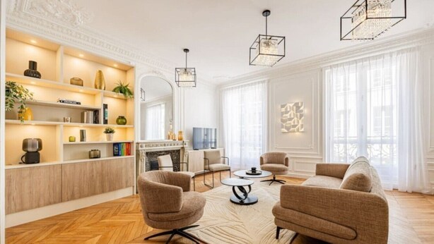 Unclassified image, 1 of 32, button - Luxury - High-End - Champs-Élysées - Paris 8 - AC (Paris)