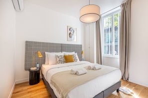Iron/ironing board, WiFi, bed sheets - 0-2 people - Wagram - 1 bedroom - Ternes - AC (Paris)