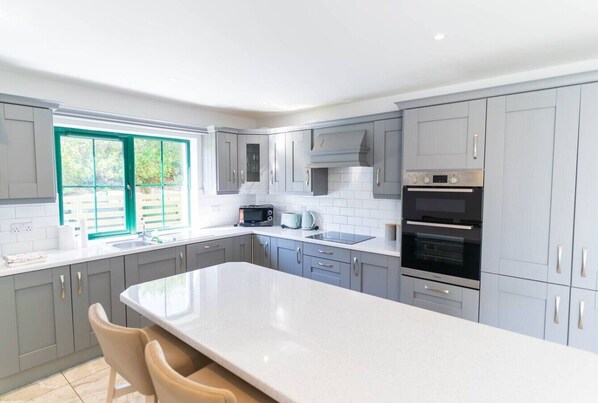 Private kitchen - Old Rectory House - Waterville (Waterville)