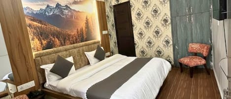 Superior Room | Soundproofing, WiFi (free)