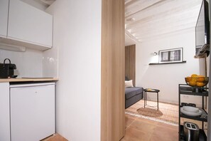 Interior - 11. Studio #Rivoli #Marais #Stpaul #2 people #Paris 4 (Paris)