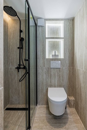 Hair dryer - Studio for 2 People #Île Saint-Louis #Along the Seine, Near Notre Dame (Paris)