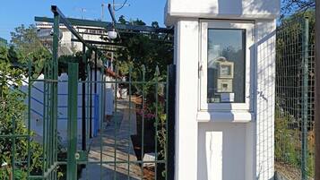 House | 3 bedrooms, high-speed internet