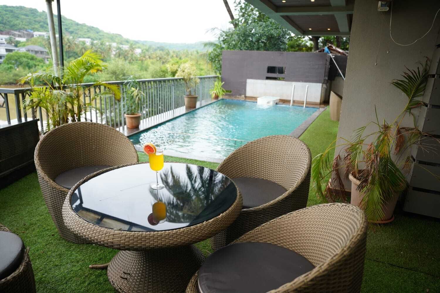 Outdoor pool