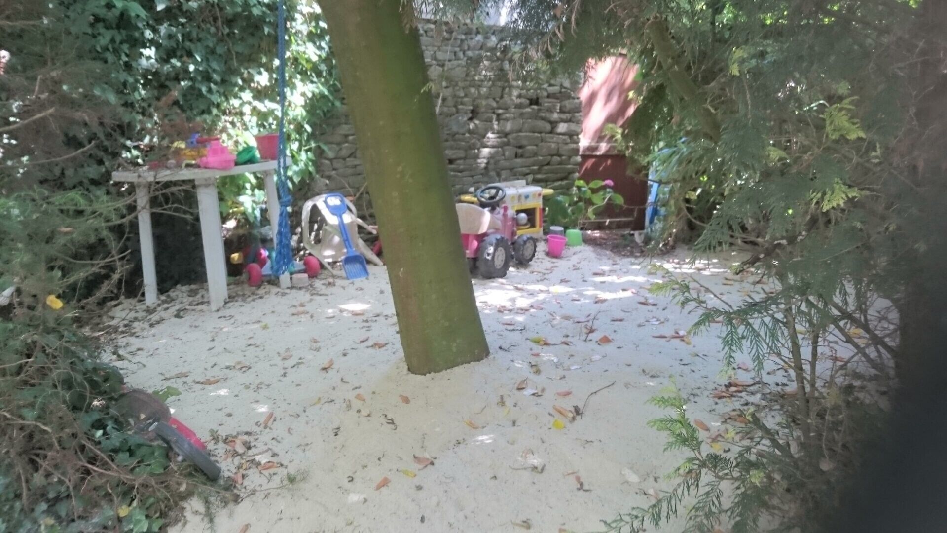Enceinte de l’hébergement