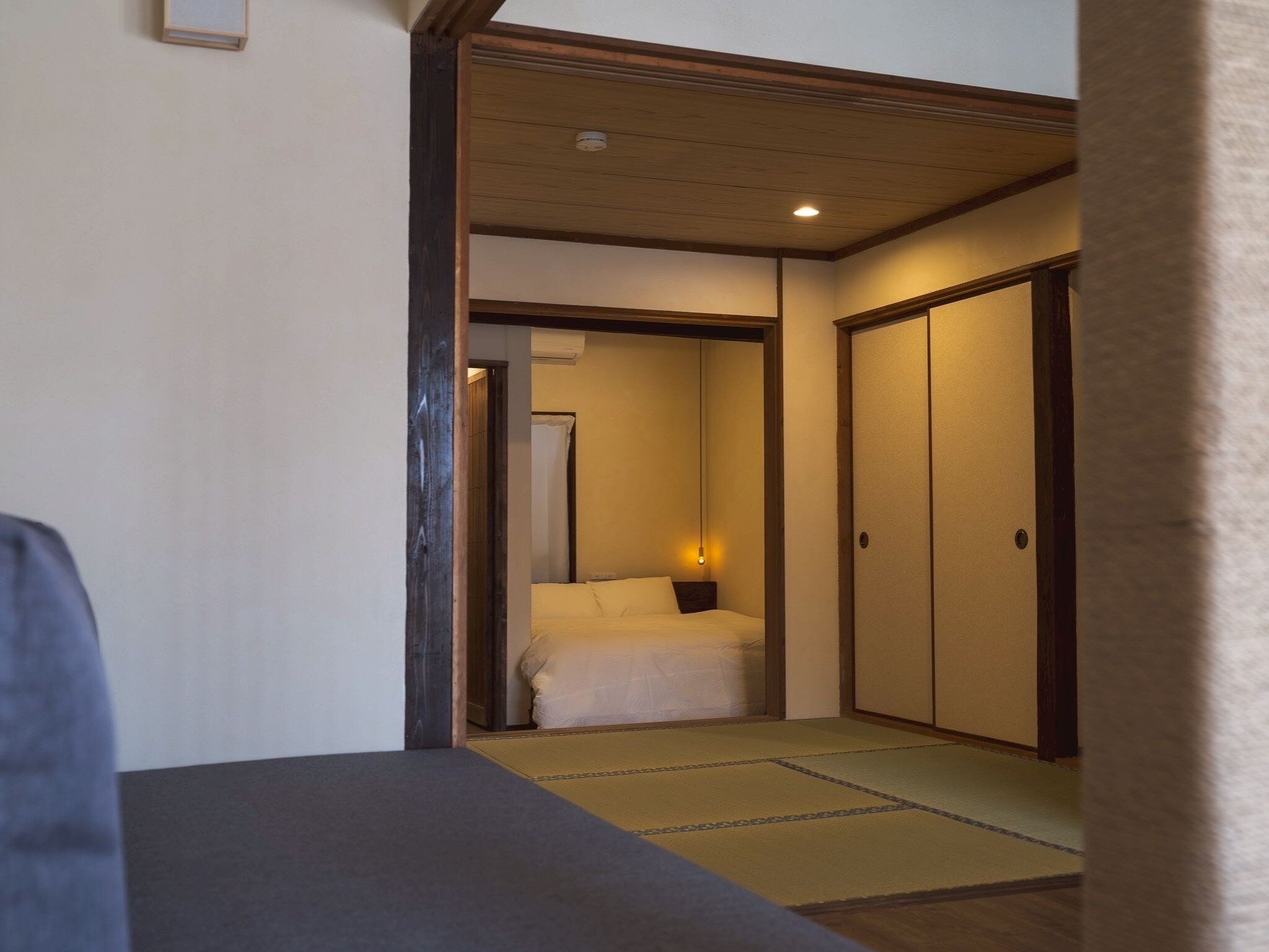 2 室のベッドルーム、WiFi