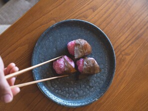 Unclassified image, 5 of 10, button - Kitsuji | A Small Traditional House in Nara | Accommodates up to 5 guests | 12 minutes from JR Nara Station | 3-minute walk to a convenience store (奈良市)