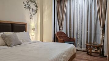 2 bedrooms, iron/ironing board, Internet, bed sheets