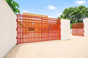 House | Reception - Classic With Twin Bed Ummed Palace (Mathura)
