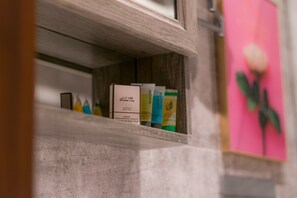 House | Bathroom - Stylish & Central King Stay Palette Luxury MAS (Jeddah)