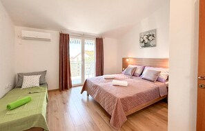 Free WiFi - 1 bedroom amazing apartment in Vodice (Vodice)