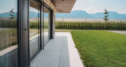 Apartment 'Grafferhof II' with Mountain View, Wi-Fi and Air Conditioning