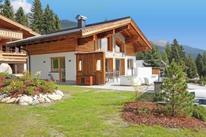 Esterni