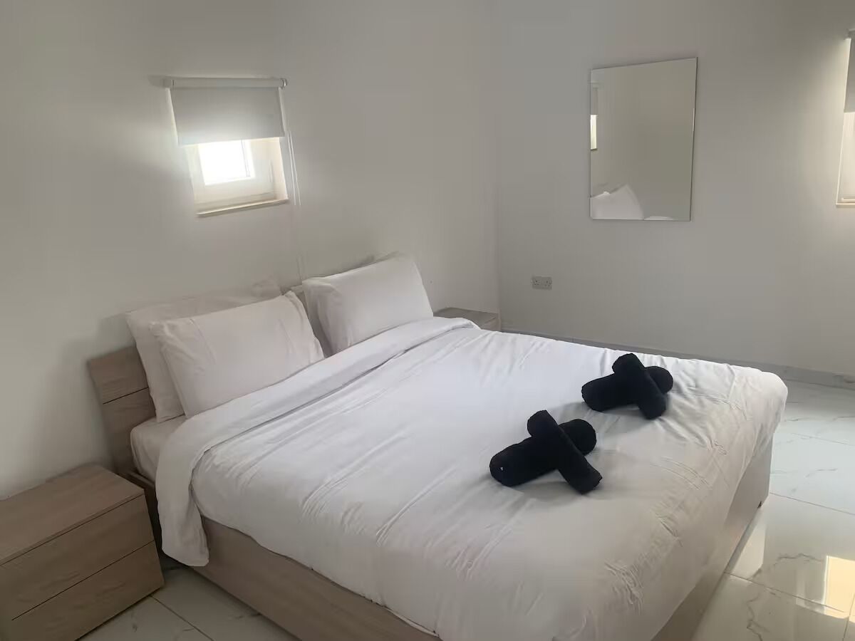 4 chambres, fer et planche à repasser, Wi-Fi, draps fournis