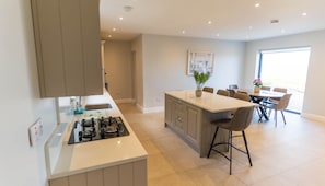 Fridge, oven, stovetop, high chair - Kells Ocean View Luxury Retreat (Kells)