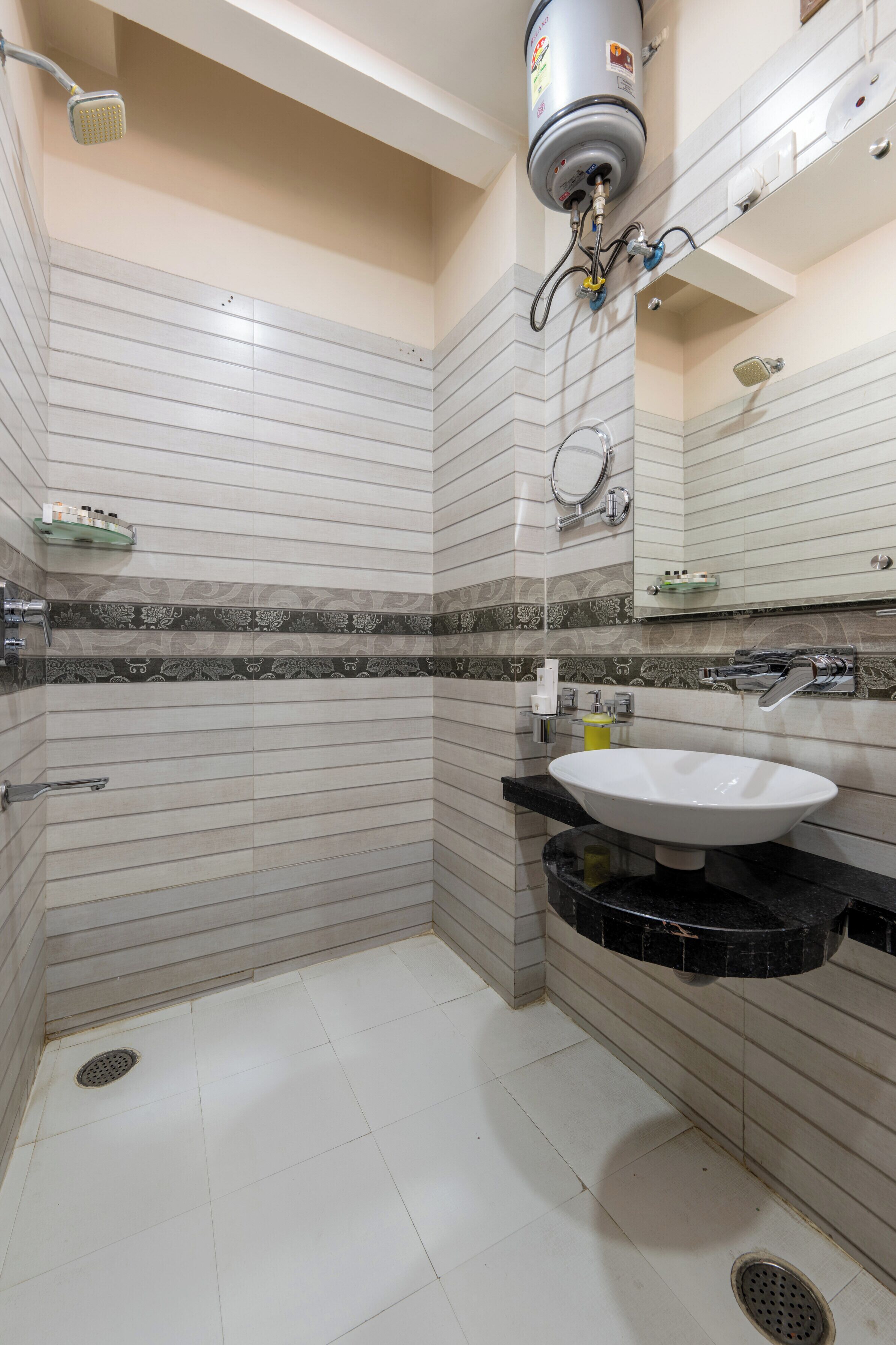 Studio Klasik | Kamar mandi