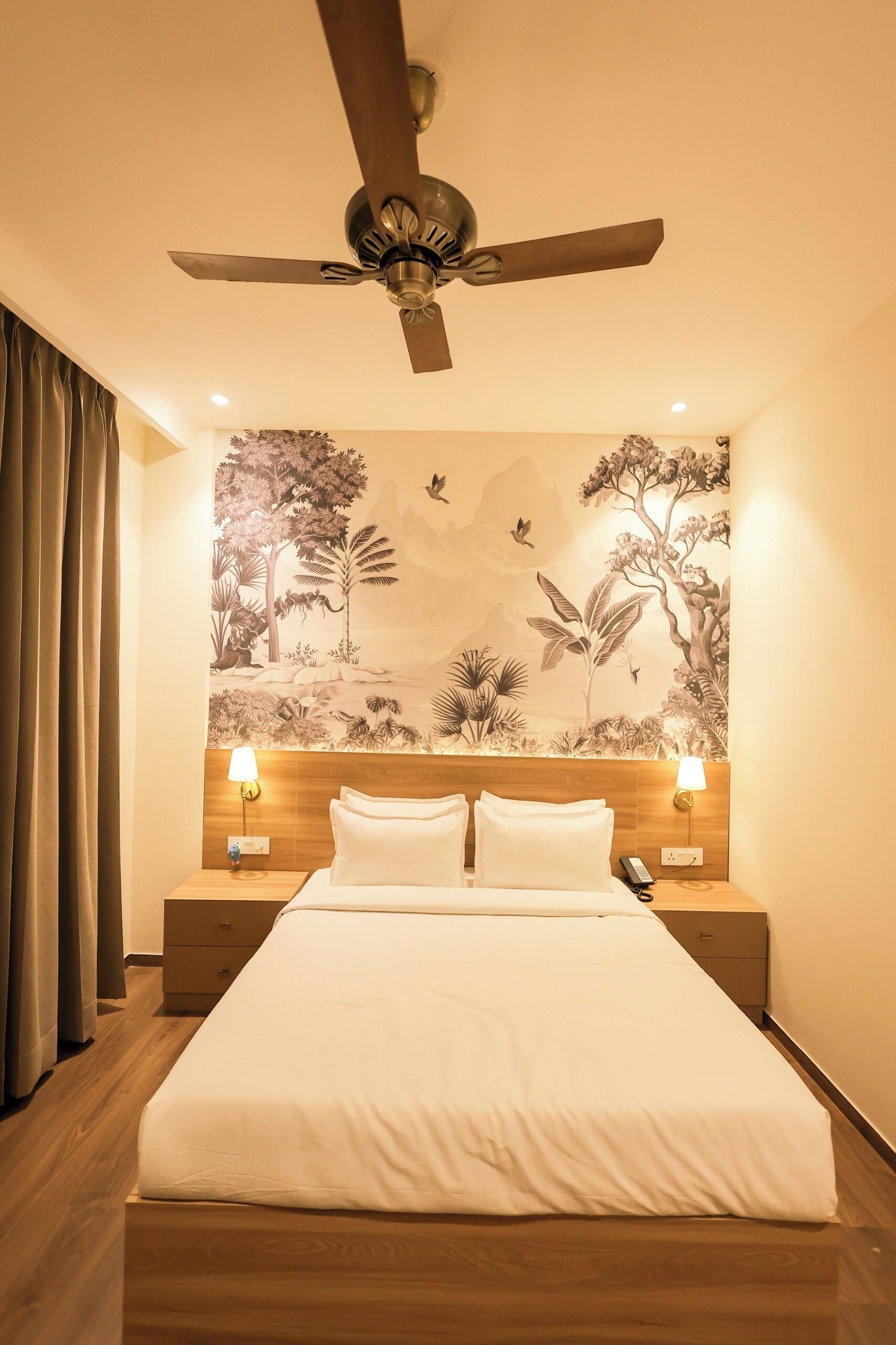 In-room safe, desk, laptop workspace, free WiFi