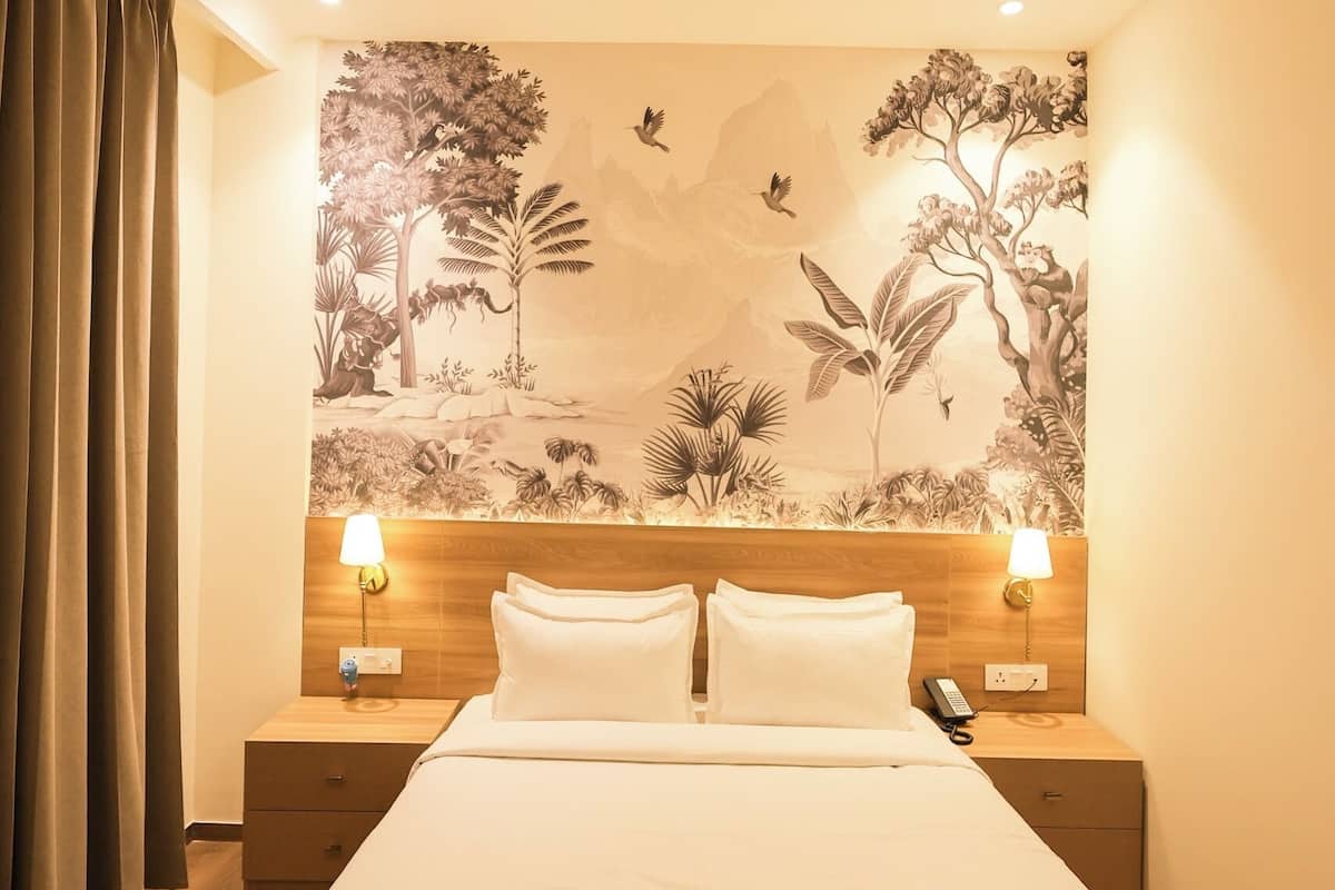 Deluxe Room, City View