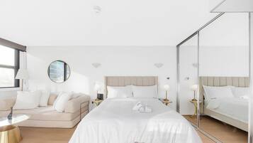 1 bedroom, desk, iron/ironing board, WiFi