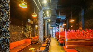 Ảnh chưa phân loại, 4 trong số 56 ảnh, nút