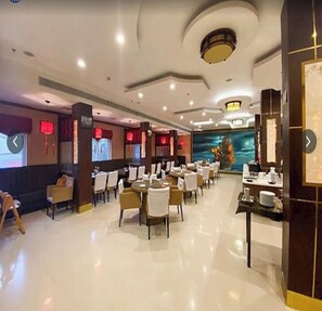 Dining - AAR Royal Park (Tirunelveli)