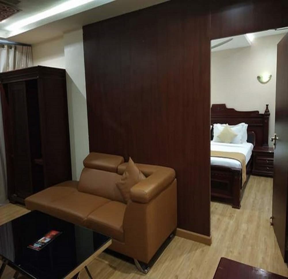 AAR Royal Park Hotel photo 6